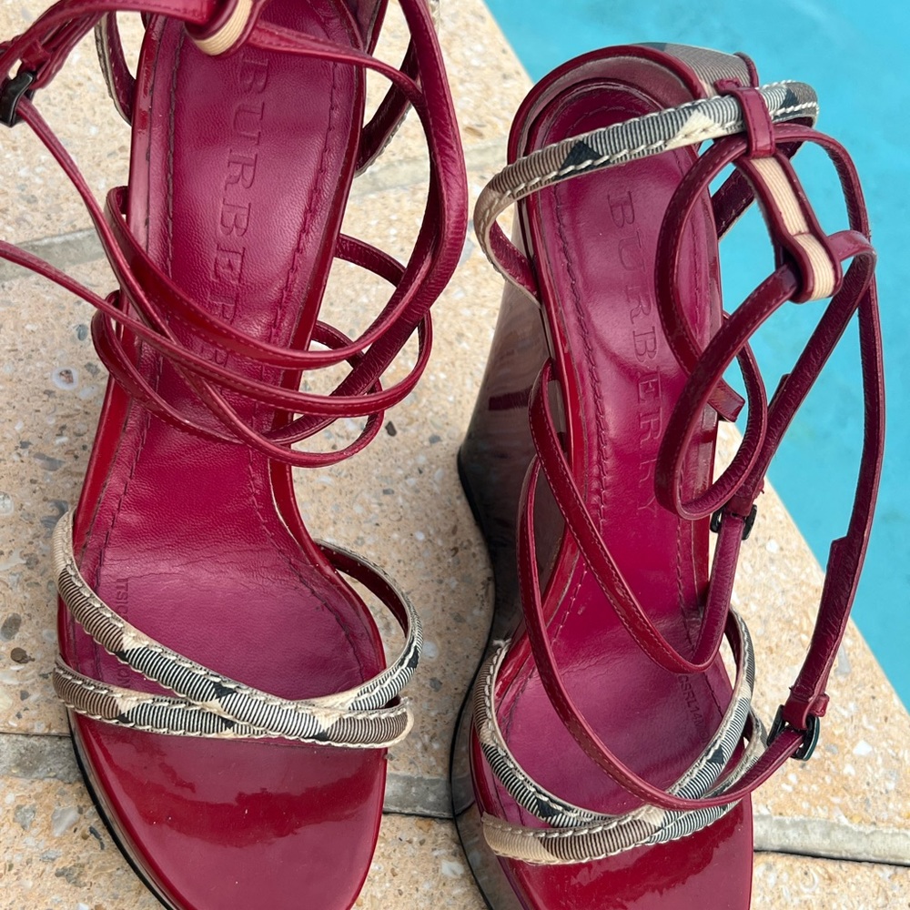 Burberry platform - Picture 2 of 3